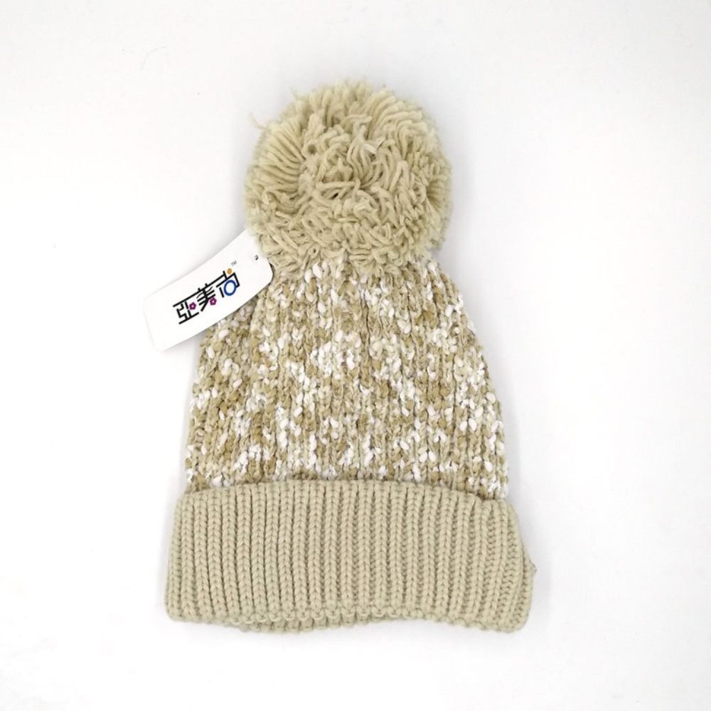 Winter Knit Pom Pom Hat with Neck Scarf - Picture 4 of 8